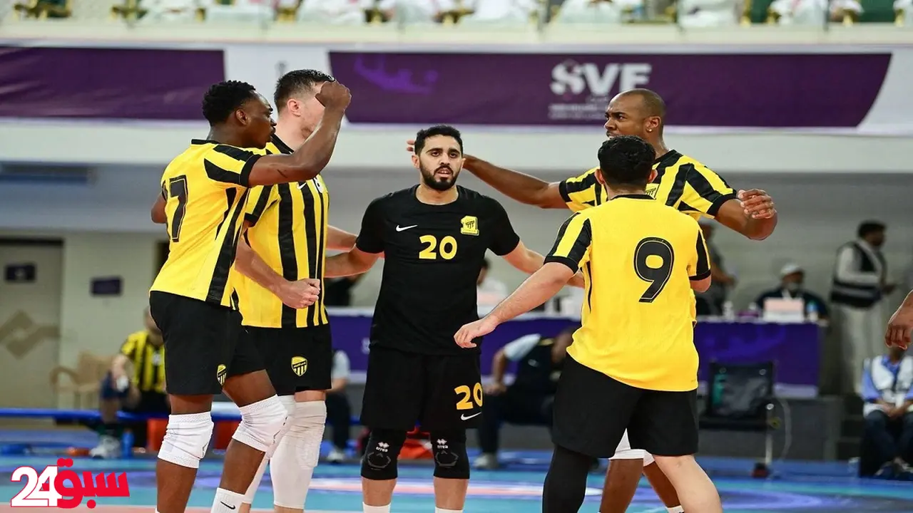 الهلال يحسم كلاسيكو الطائرة أمام الاتحاد ويتأهل للنهائي في مواجهة نارية